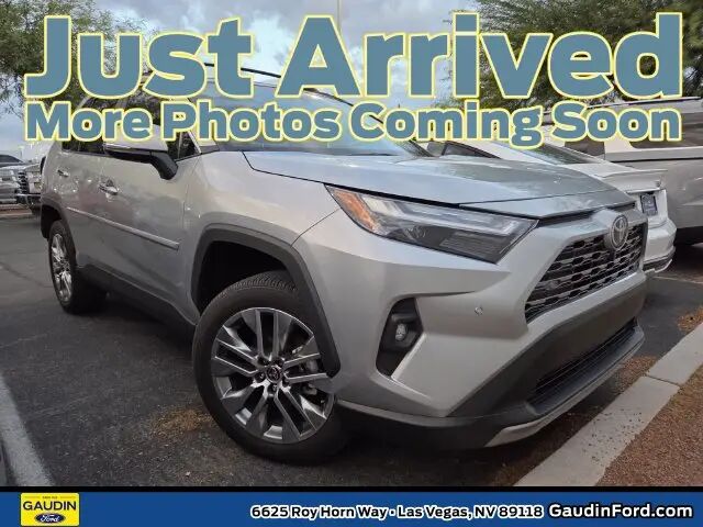 2022 Toyota RAV4 Limited