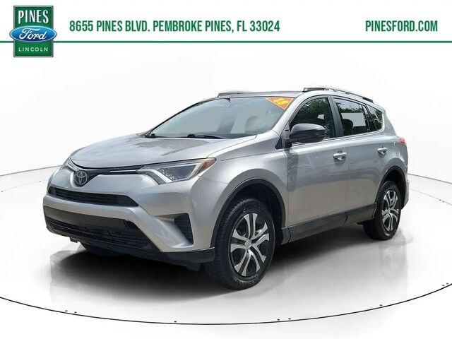 2018 Toyota RAV4 LE