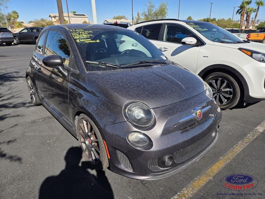 2015 FIAT 500 Abarth — photo 1 of 1