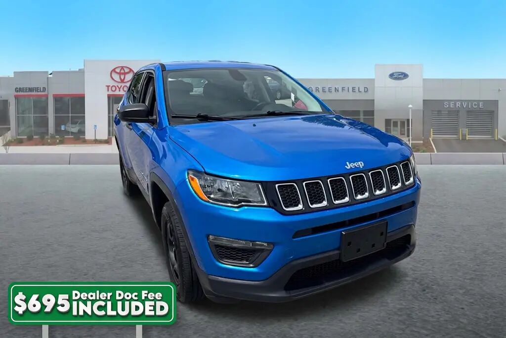 2018 Jeep Compass Sport — photo 1 of 13