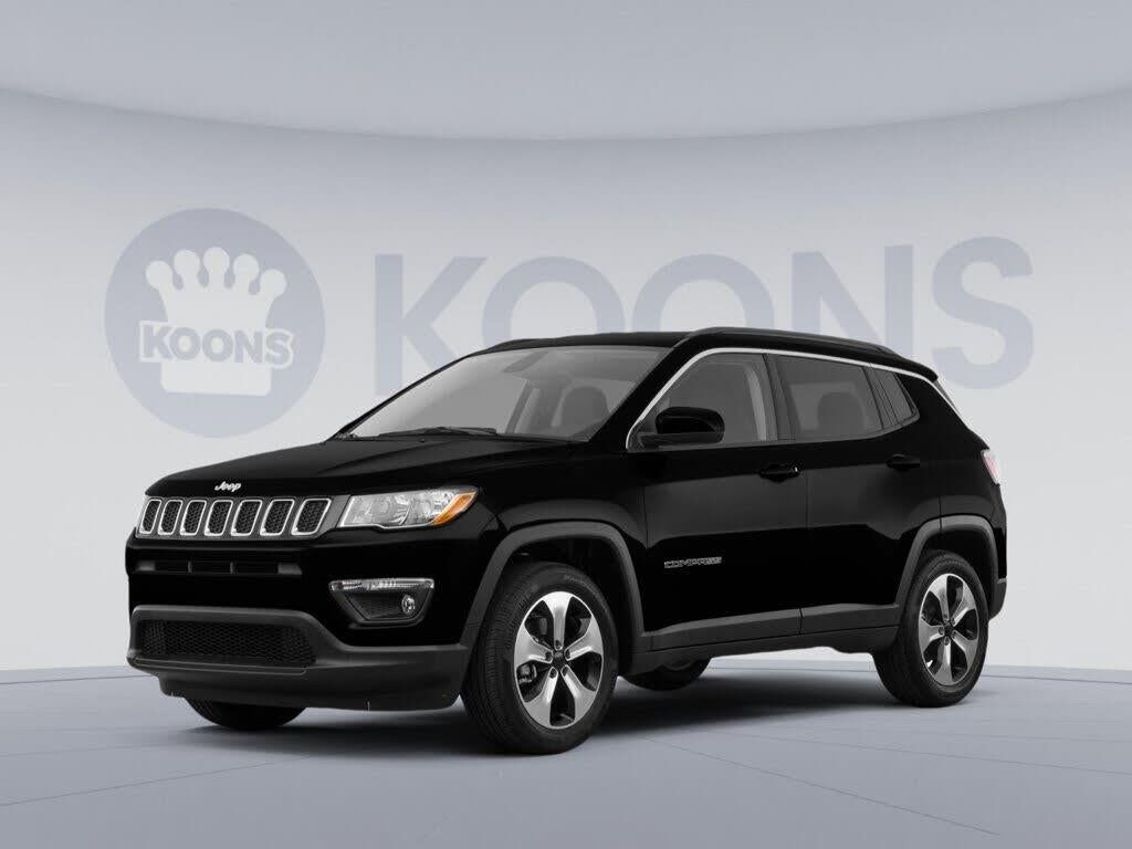 2019 Jeep Compass Latitude — photo 1 of 1