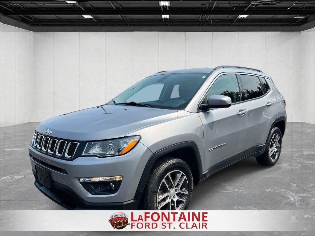 2020 Jeep Compass Latitude — photo 1 of 1