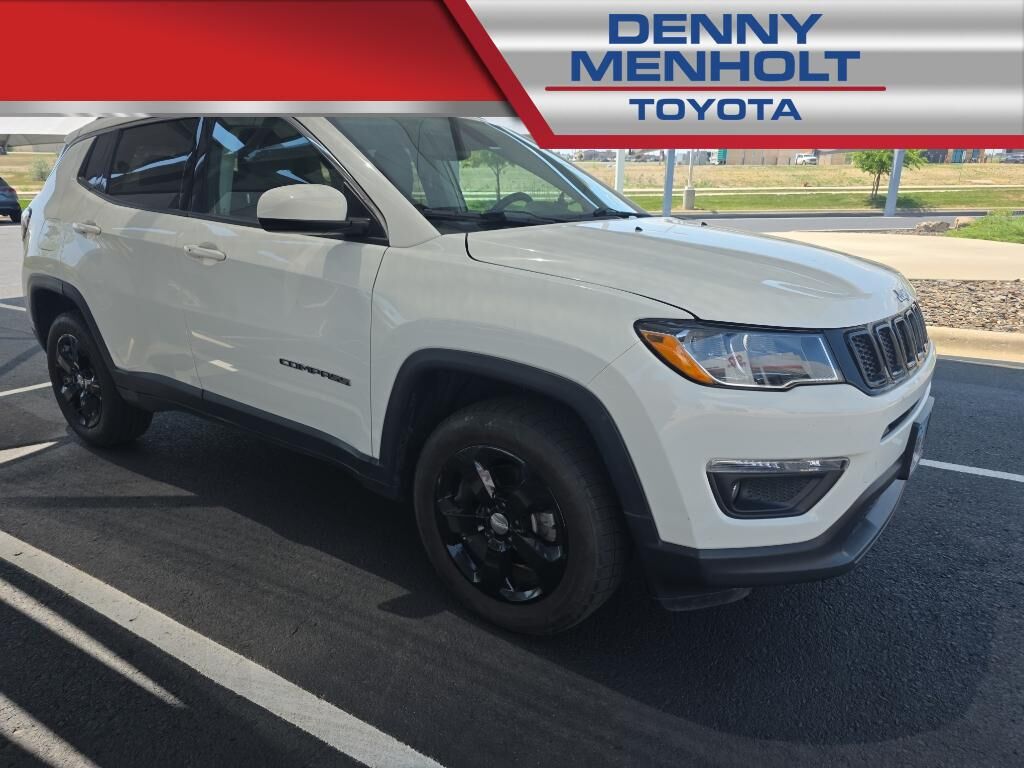 2018 Jeep Compass — photo 1 of 13