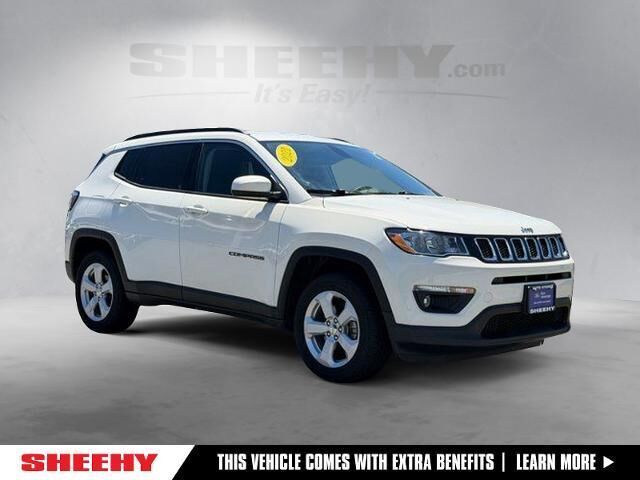 2021 Jeep Compass Latitude — photo 1 of 13