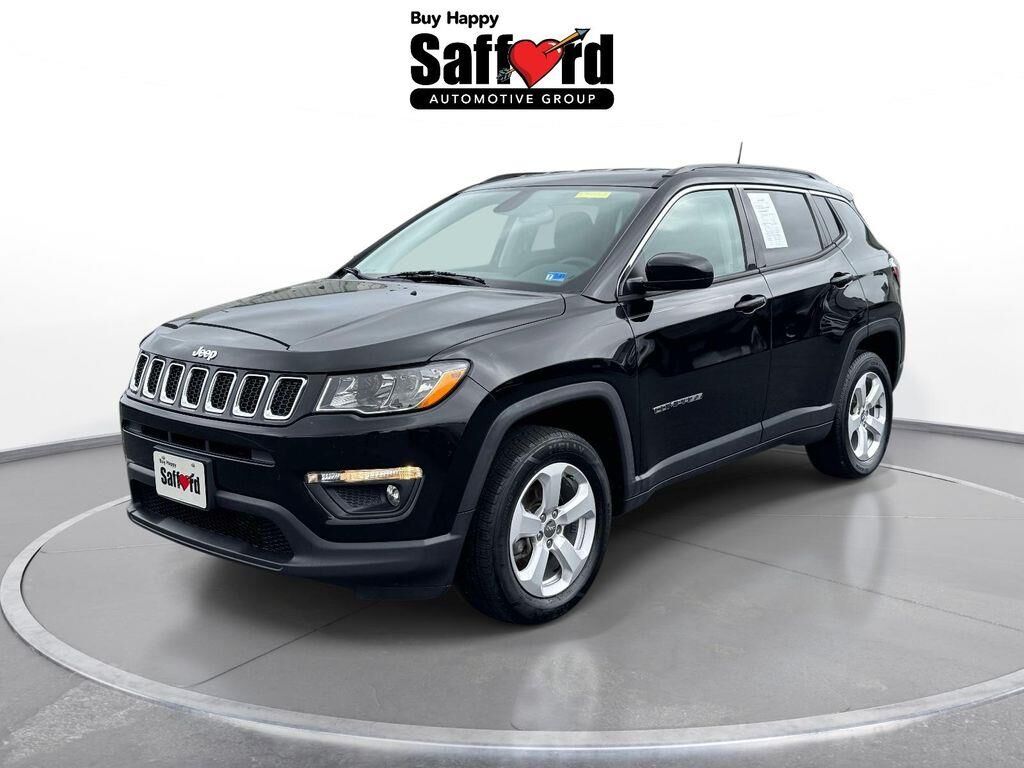 2020 Jeep Compass Latitude — photo 1 of 13