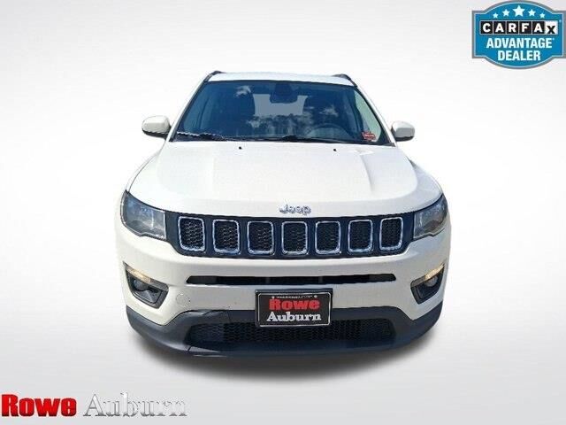 2019 Jeep Compass Latitude — photo 1 of 13