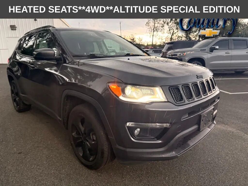 2020 Jeep Compass Latitude — photo 1 of 27