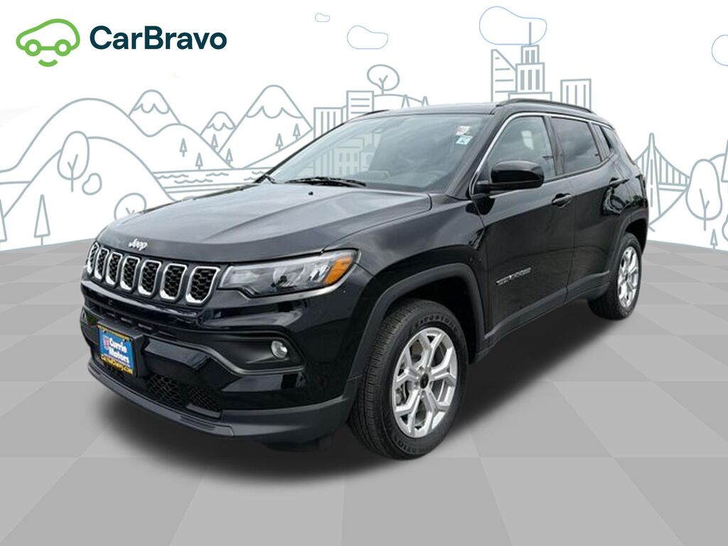 2025 Jeep Compass Latitude 4x4 — photo 1 of 6