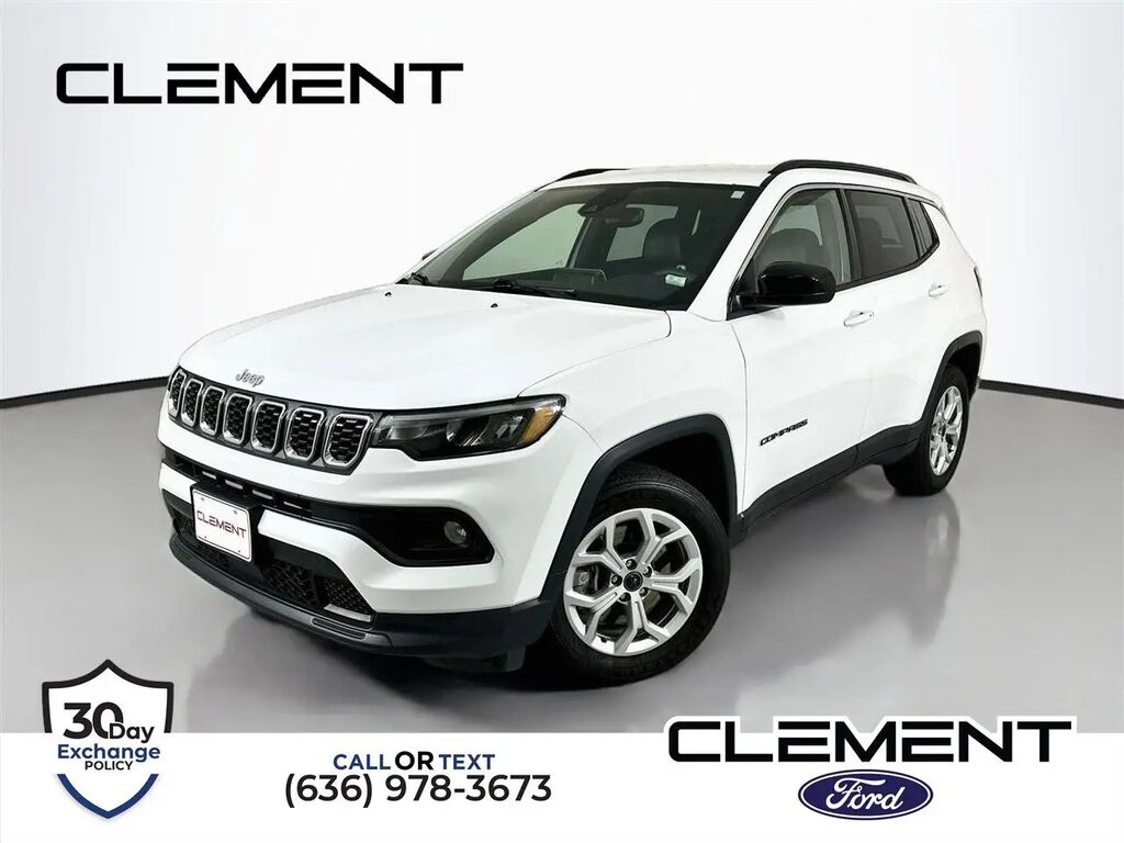 2025 Jeep Compass Latitude — photo 1 of 13