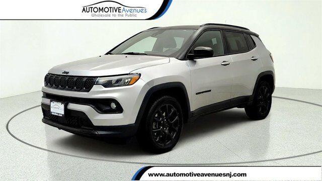 2023 Jeep Compass Altitude
