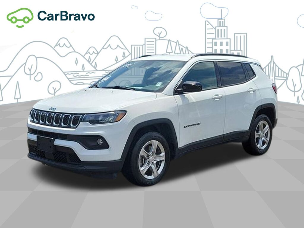 2024 Jeep Compass Latitude — photo 1 of 6
