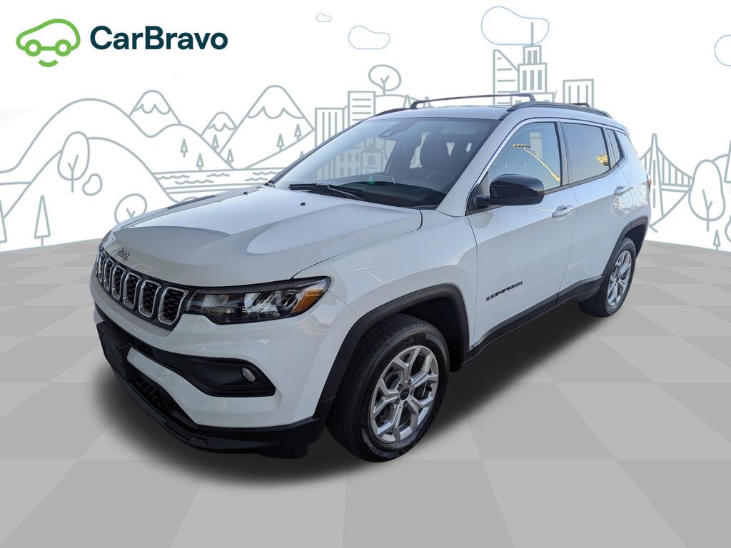 2025 Jeep Compass Latitude 4x4 — photo 1 of 6