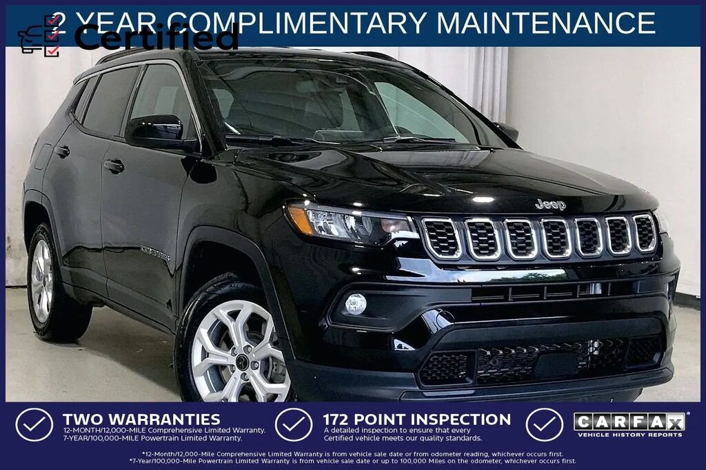 2025 Jeep Compass Latitude — photo 1 of 13
