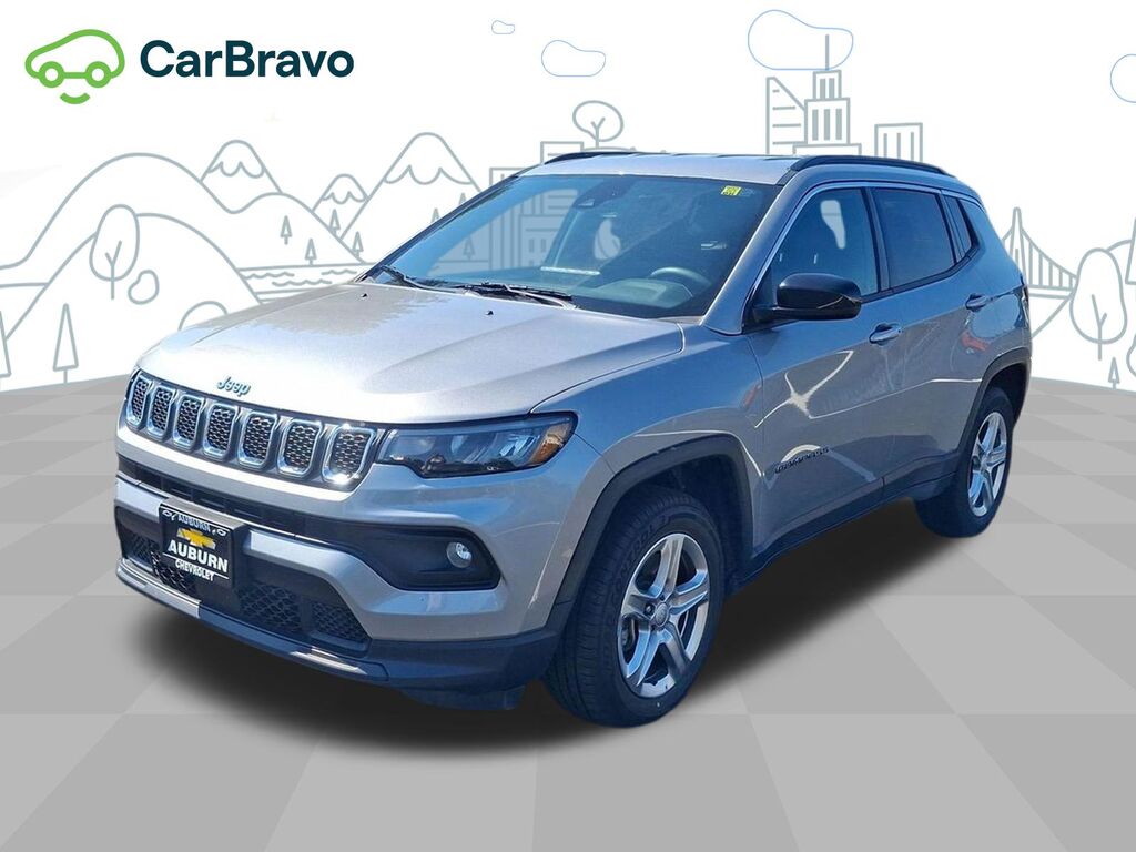 2024 Jeep Compass Latitude — photo 1 of 6