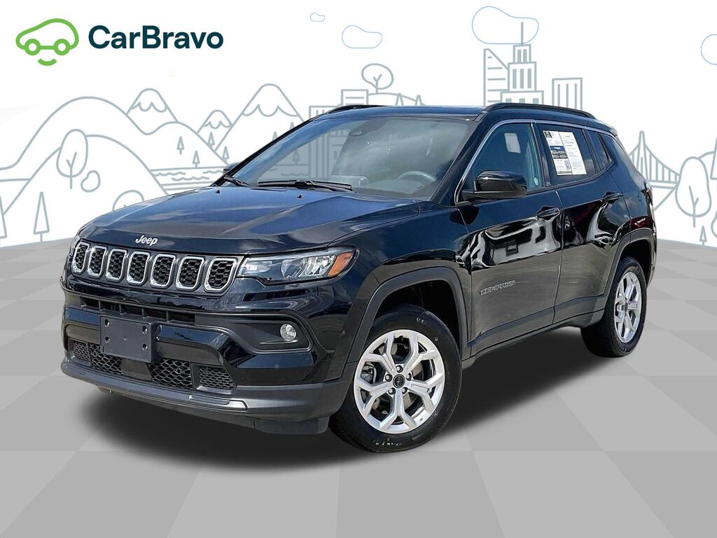 2025 Jeep Compass Latitude 4x4 — photo 1 of 7