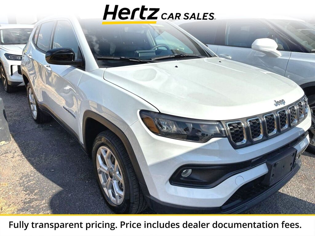 2025 Jeep Compass Latitude — photo 1 of 1