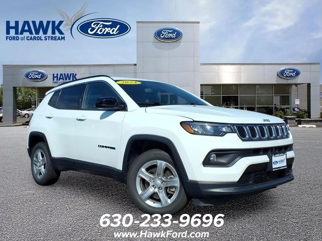 2024 Jeep Compass Latitude — photo 1 of 13