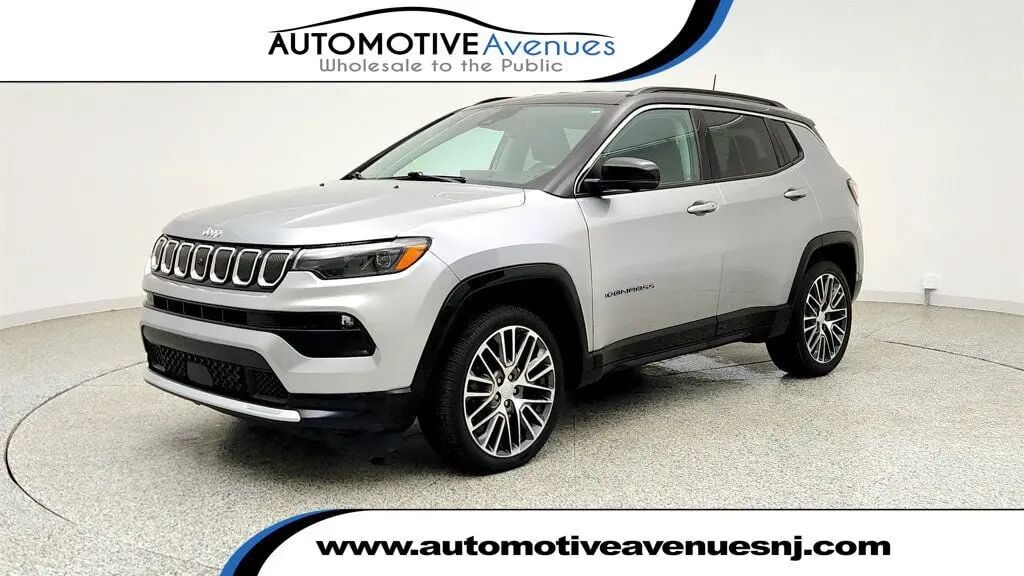2022 Jeep Compass Limited — photo 1 of 13