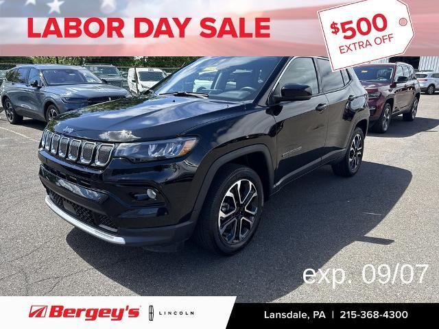 2022 Jeep Compass Limited — photo 1 of 13