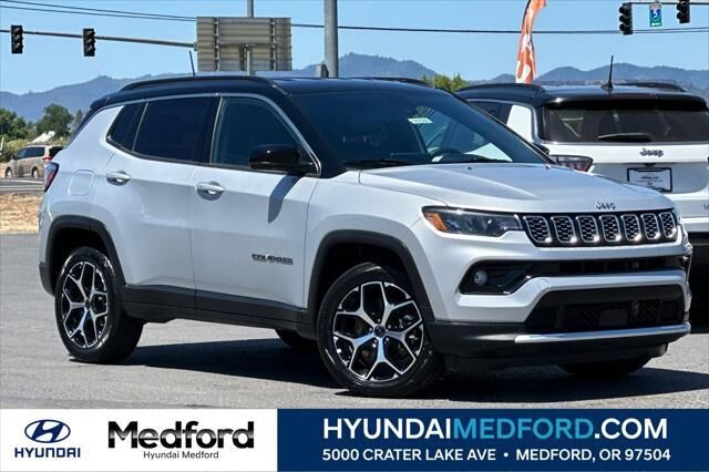 2025 Jeep Compass Limited — photo 1 of 9