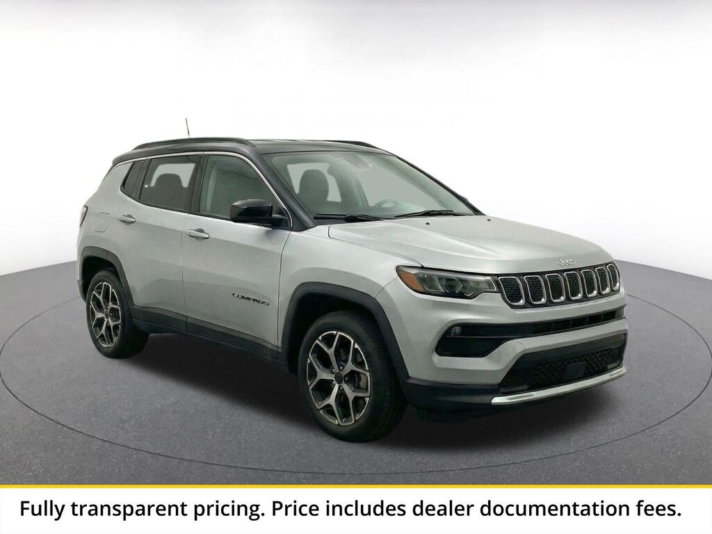 2025 Jeep Compass Limited — photo 1 of 8