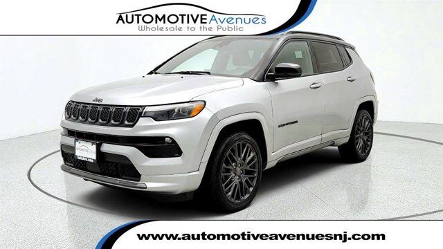 2023 Jeep Compass High Altitude — photo 1 of 1