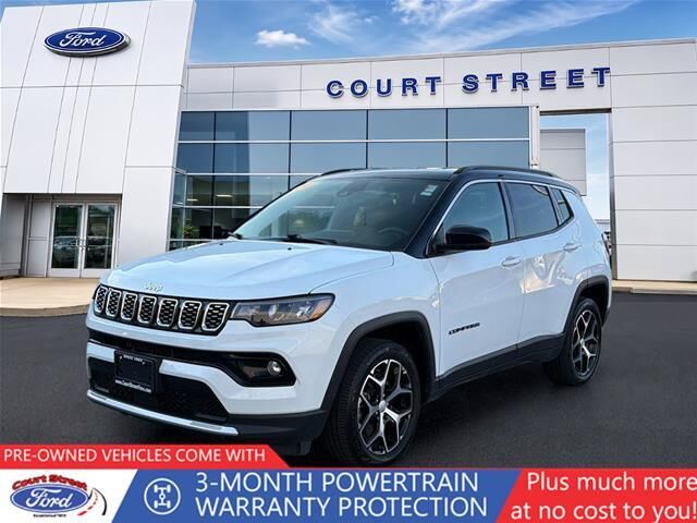 2024 Jeep Compass Limited — photo 1 of 13