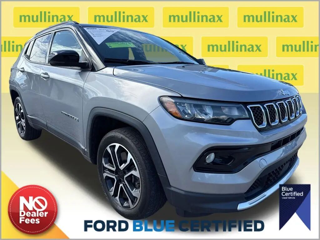 2024 Jeep Compass Limited — photo 1 of 10