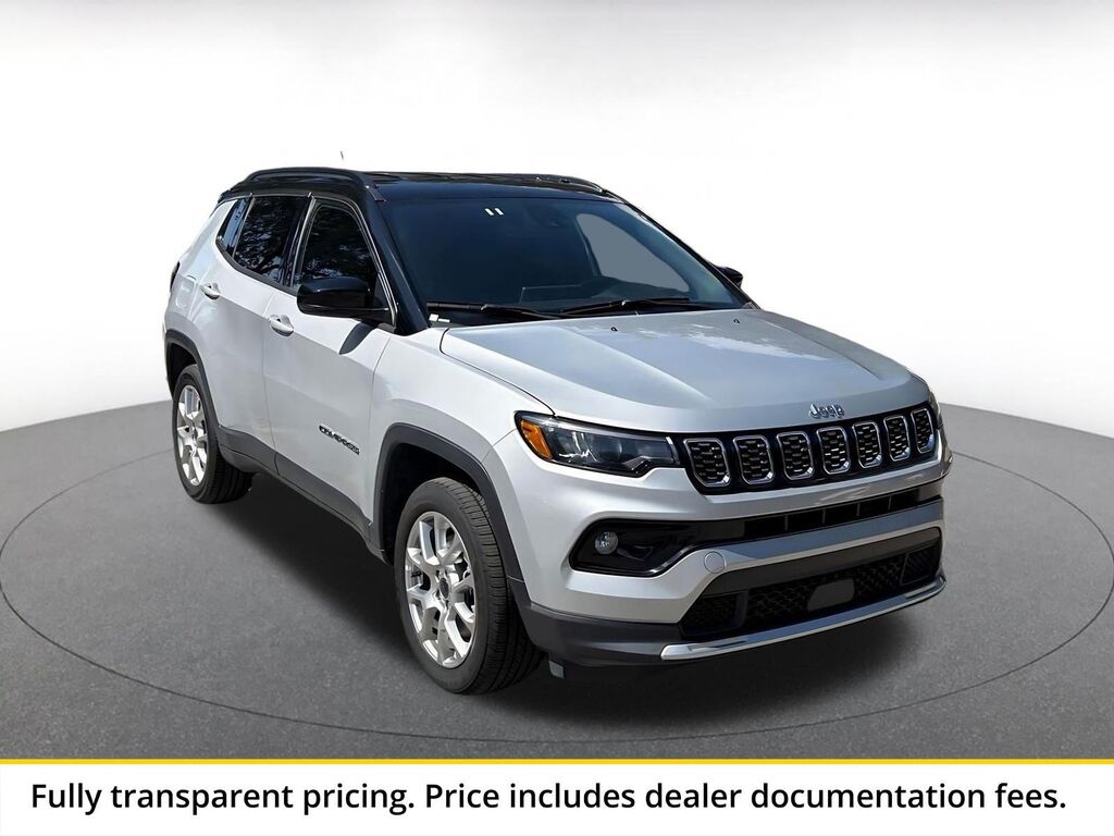 2025 Jeep Compass Limited — photo 1 of 11