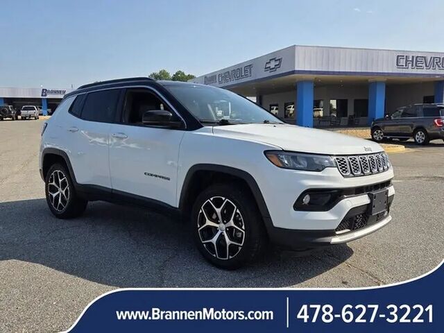 2024 Jeep Compass Limited — photo 1 of 13
