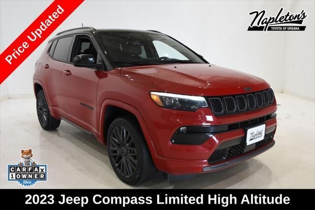 2023 Jeep Compass High Altitude — photo 1 of 13
