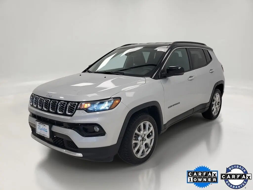 2025 Jeep Compass Limited — photo 1 of 12