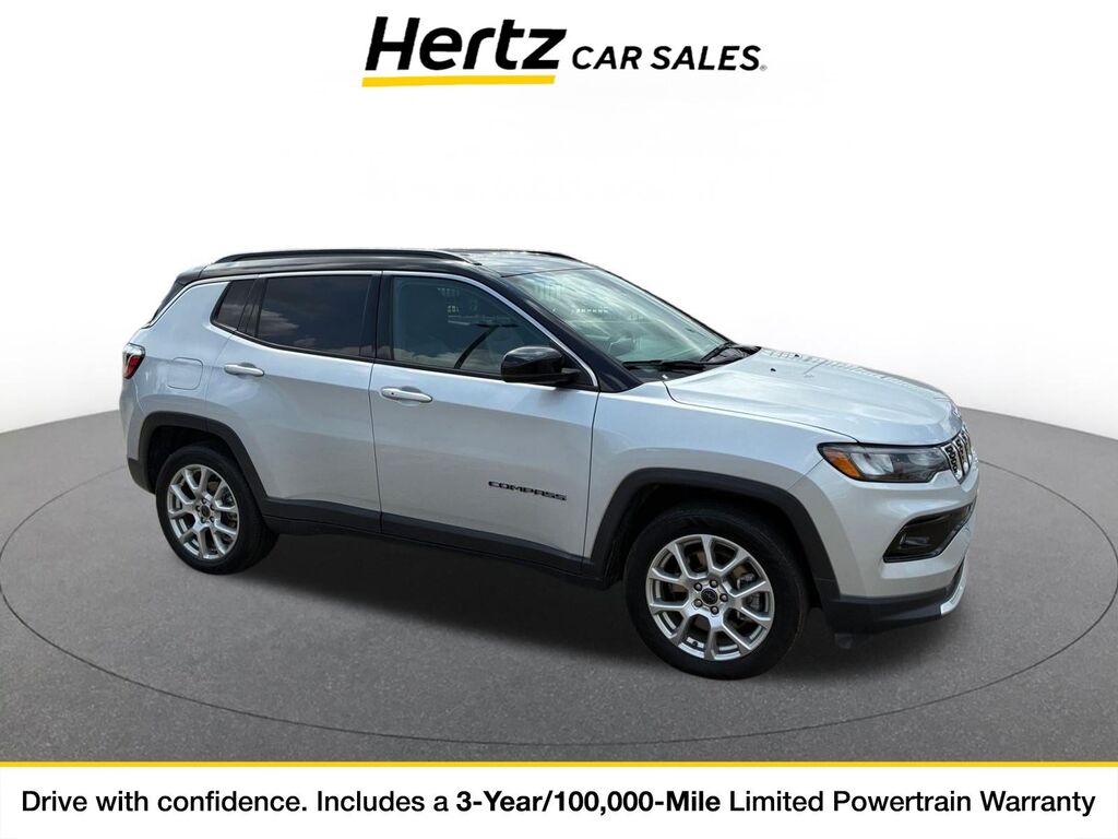 2025 Jeep Compass Limited — photo 1 of 11