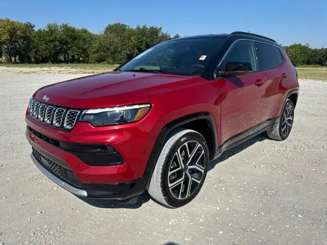 2025 Jeep Compass Limited — photo 1 of 13