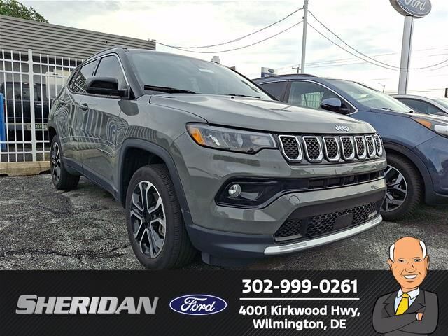 2023 Jeep Compass Limited — photo 1 of 5