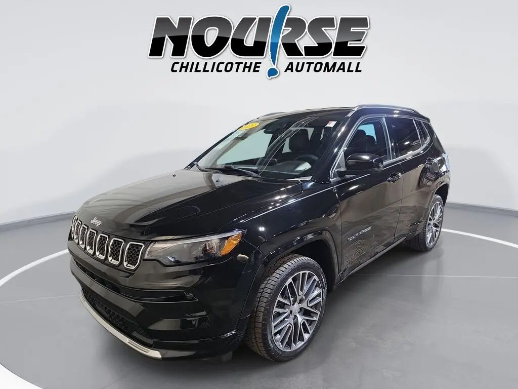 2023 Jeep Compass Limited — photo 1 of 13