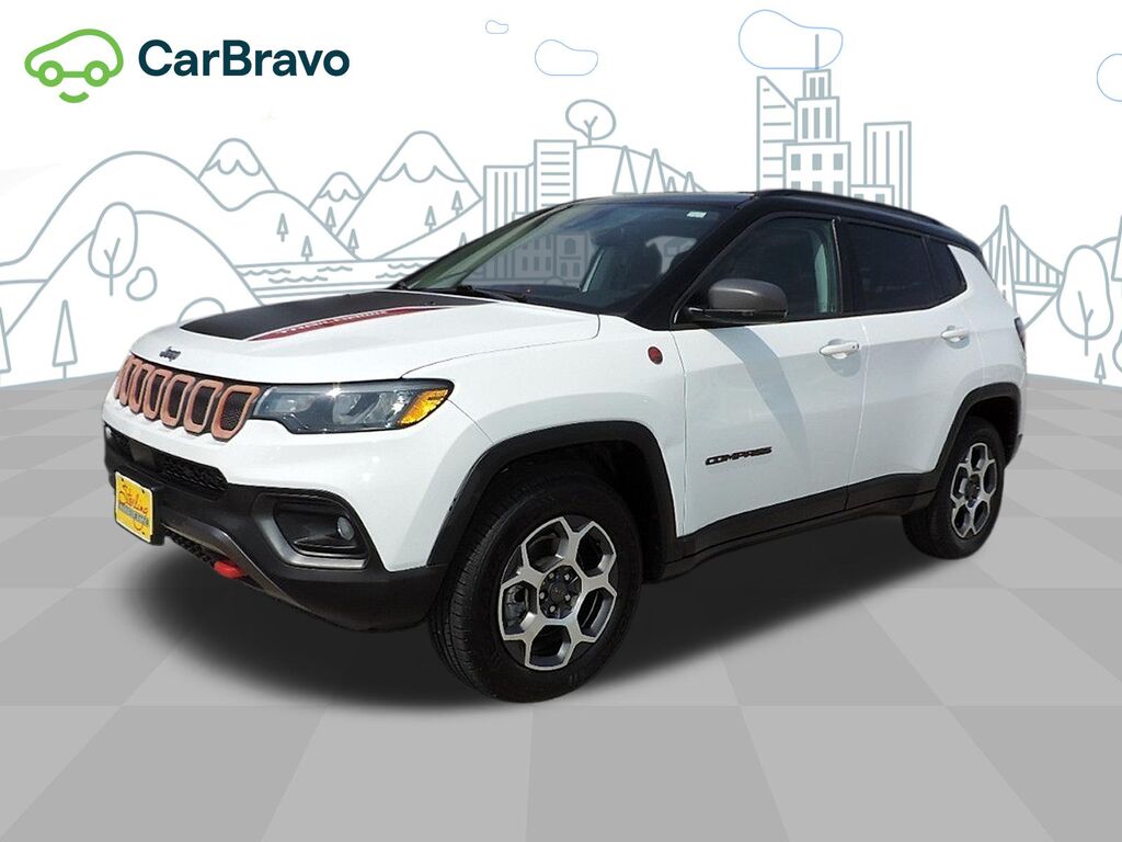 2022 Jeep Compass Trailhawk — photo 1 of 6