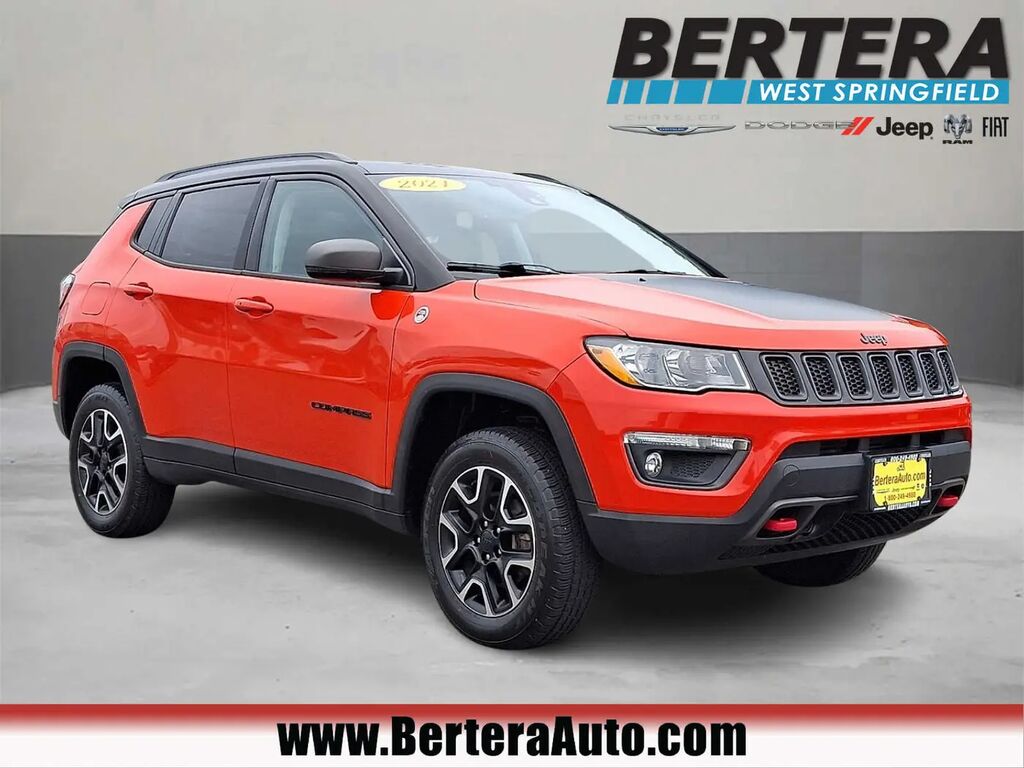 2021 Jeep Compass Trailhawk — photo 1 of 1