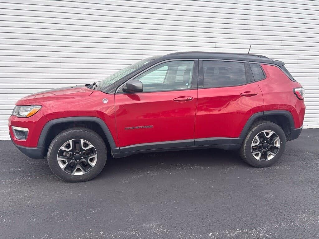 2017 Jeep Compass Trailhawk — photo 1 of 1