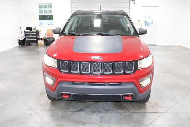 2018 Jeep Compass Trailhawk — photo 1 of 9