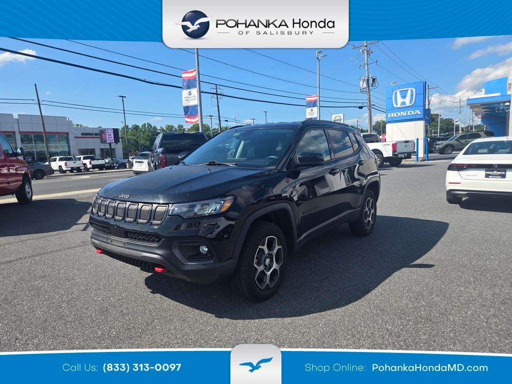 2022 Jeep Compass Trailhawk — photo 1 of 13