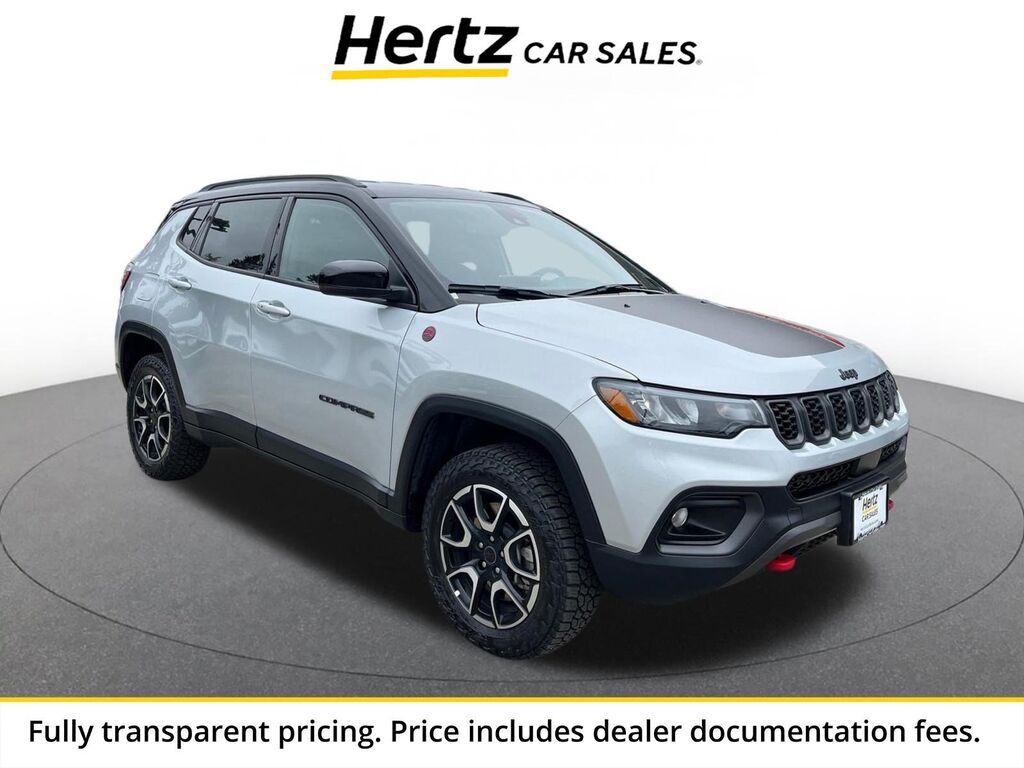 2025 Jeep Compass Trailhawk — photo 1 of 1
