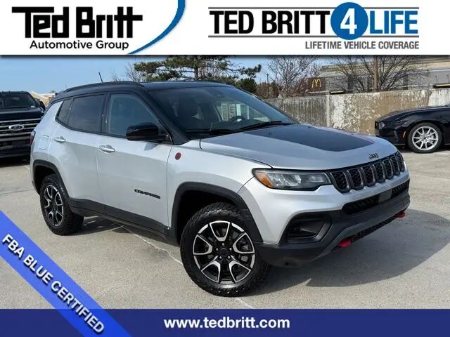 2025 Jeep Compass Trailhawk