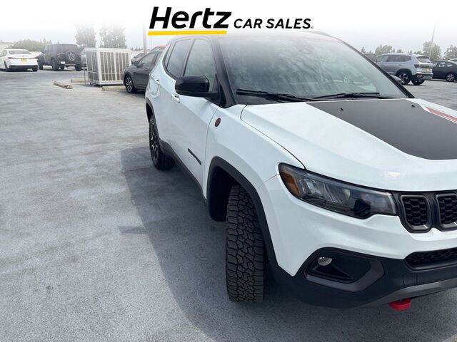 2025 Jeep Compass Trailhawk