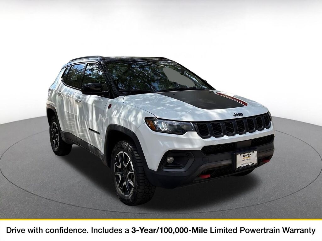2025 Jeep Compass Trailhawk — photo 1 of 1