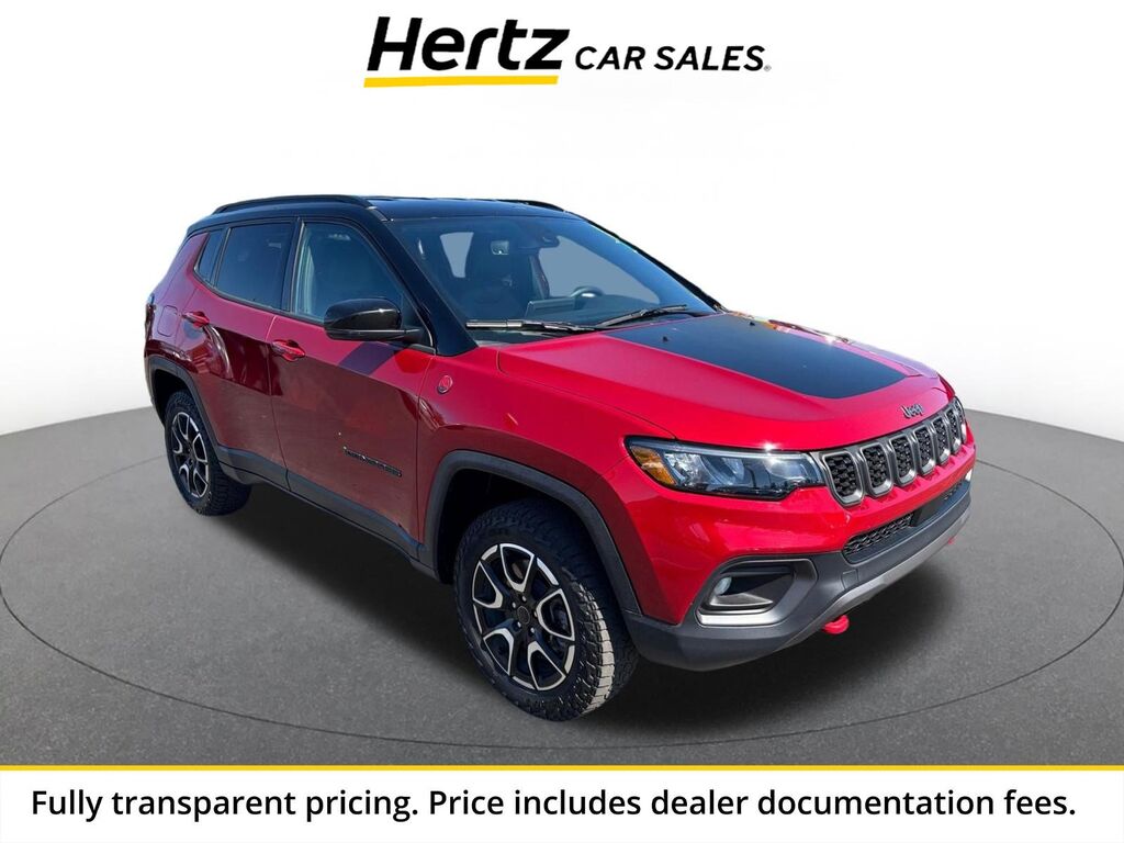 2025 Jeep Compass Trailhawk — photo 1 of 1