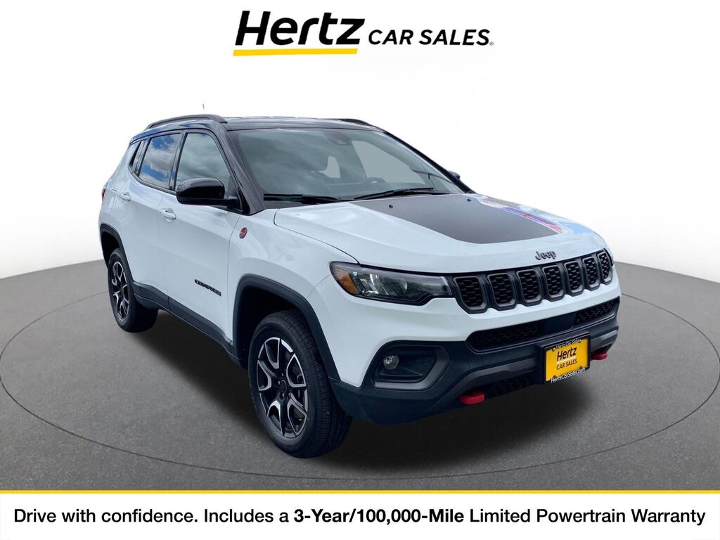2025 Jeep Compass Trailhawk — photo 1 of 11