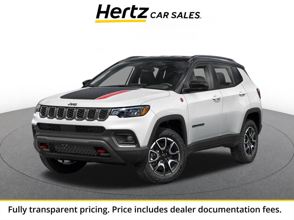 2025 Jeep Compass Trailhawk — photo 1 of 2