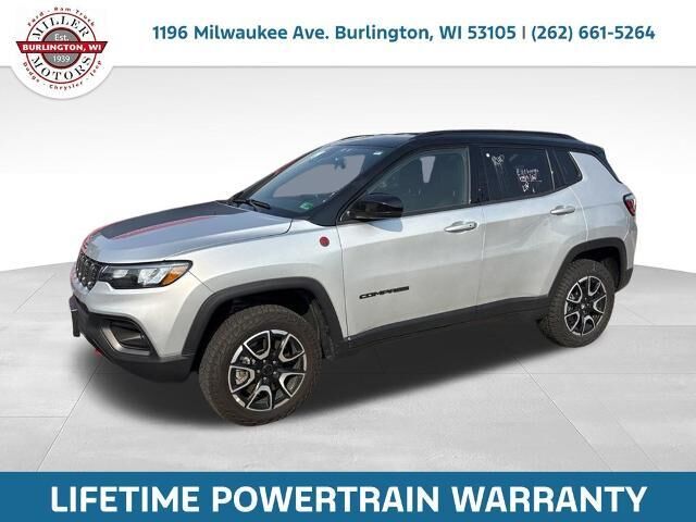 2025 Jeep Compass Trailhawk
