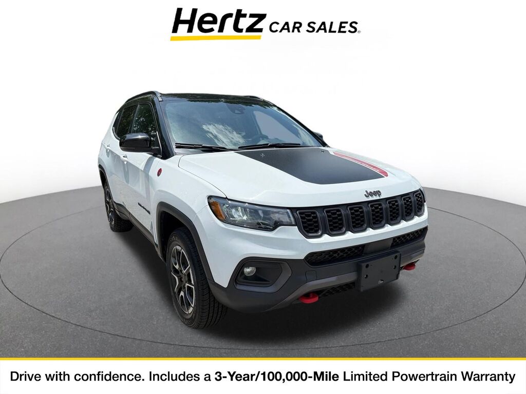 2025 Jeep Compass Trailhawk — photo 1 of 1